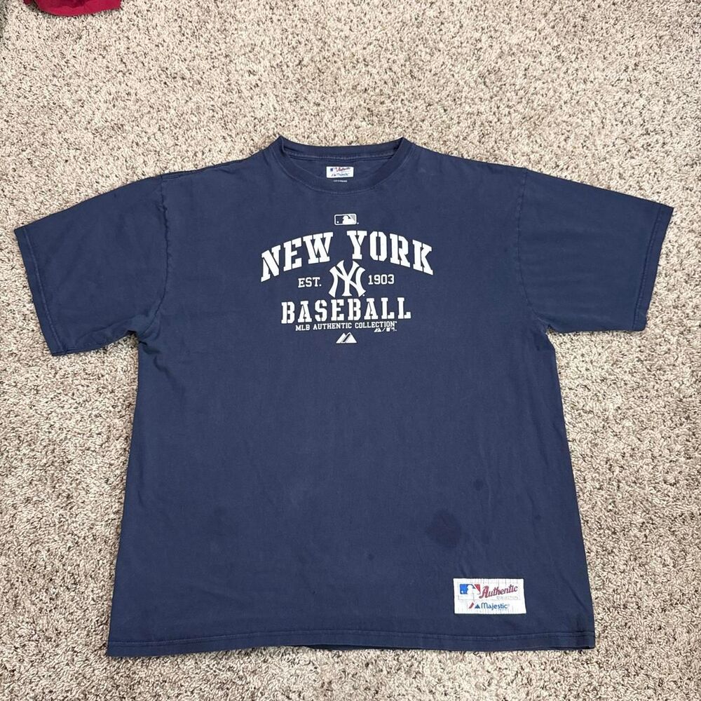 Majestic-athletic Men's Navy and Blue T-shirt